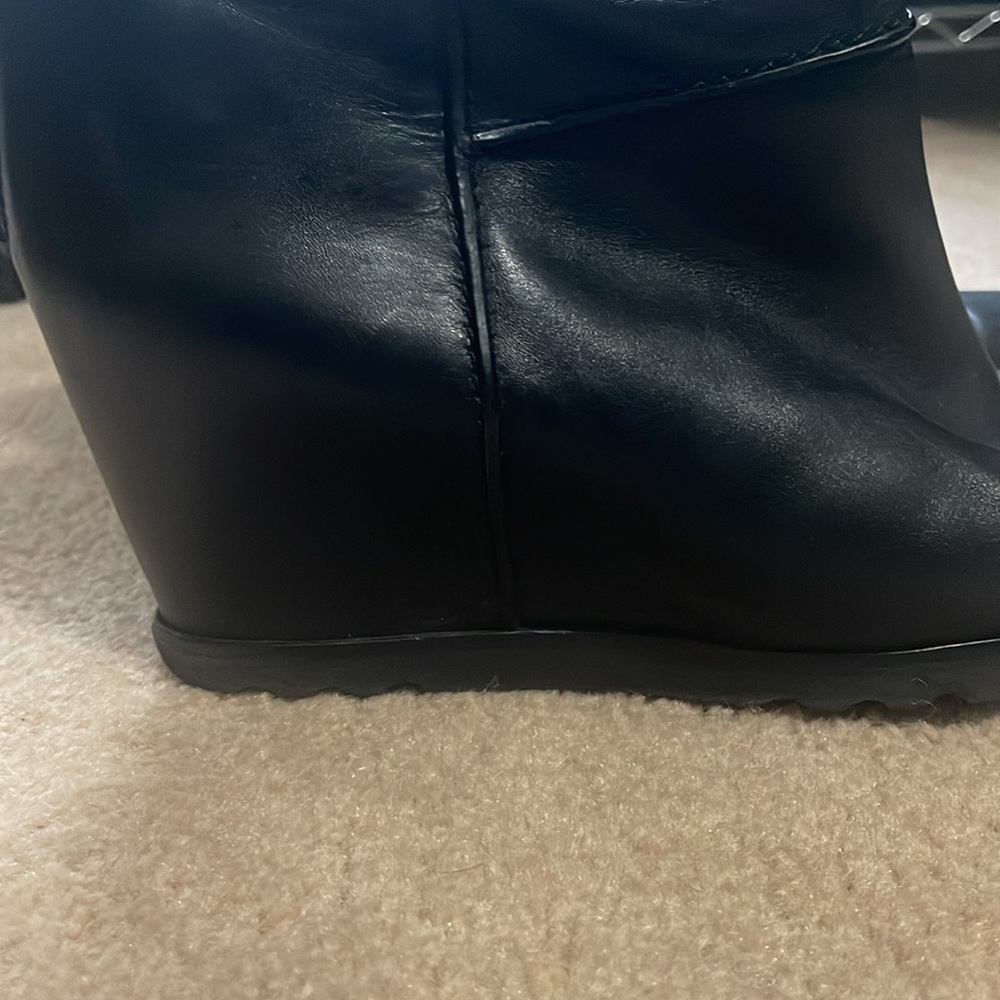 Marc Jacobs Booties - Picture 4 of 12